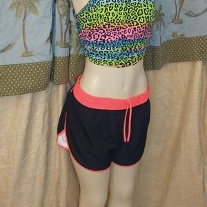 Athletic running shorts size large